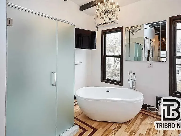 117 Gates Ave #LOFT — Photo 5