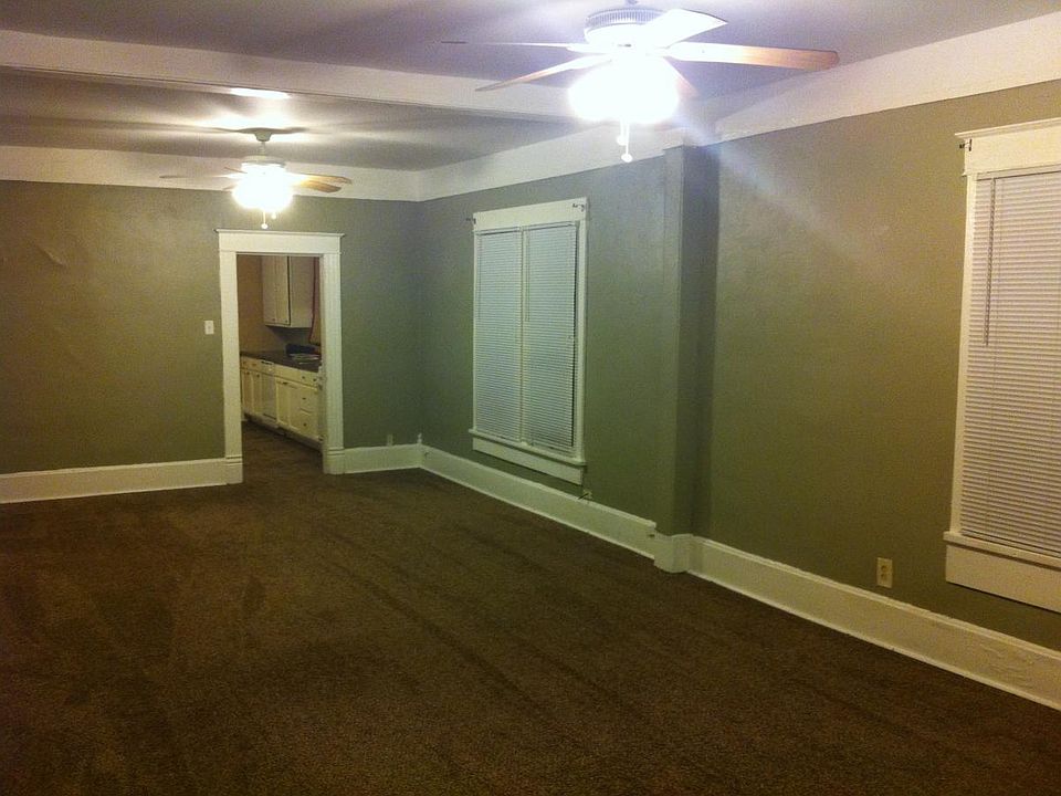 1st image of 409 N Highland St