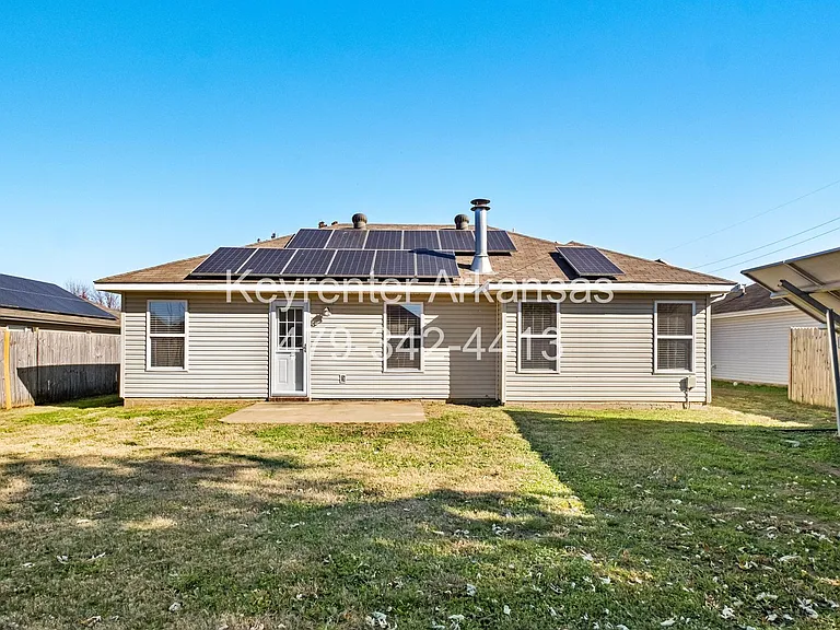 706 SW Sandrock Rd — Photo 26