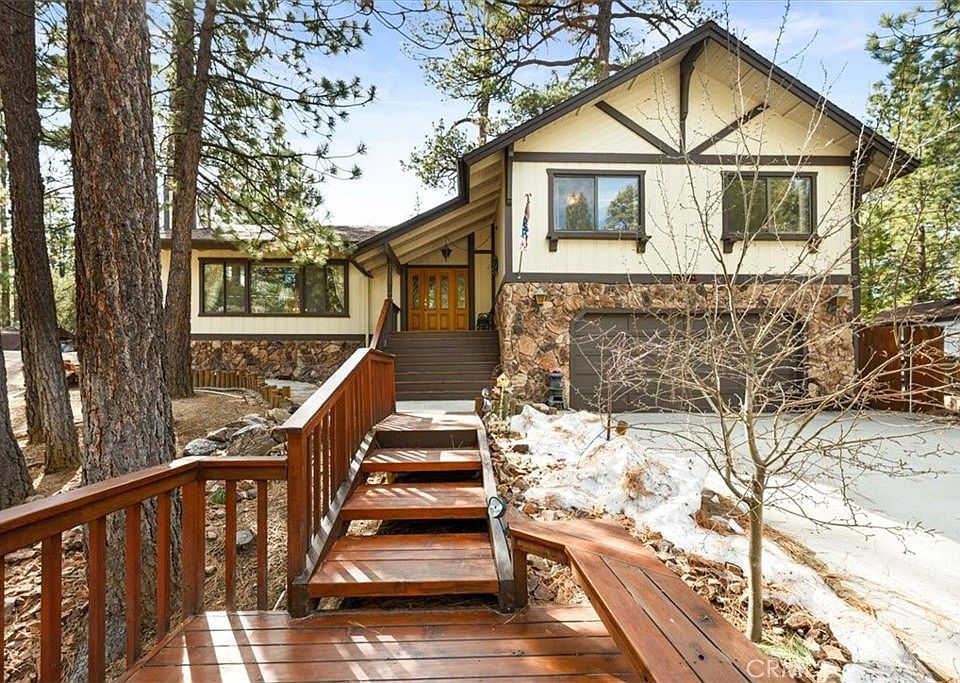 1st image of 268 Olympic Dr