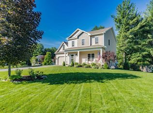 60 Hawks Cir, Westfield, MA 01085