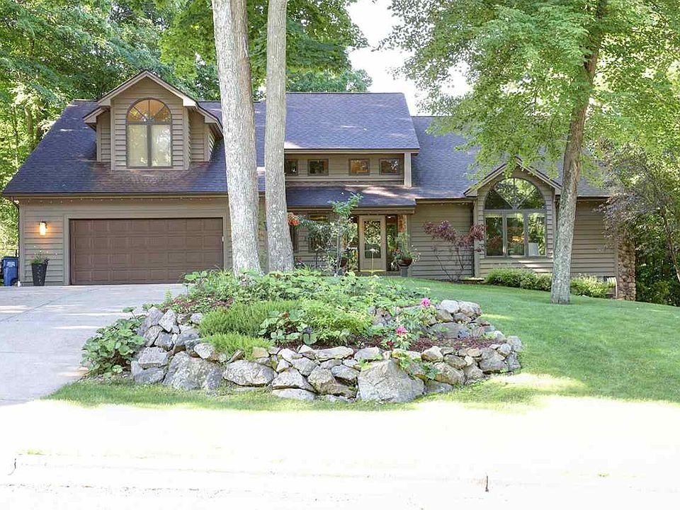 1709 Maple Hill Rd, Wausau, WI 54403 Zillow