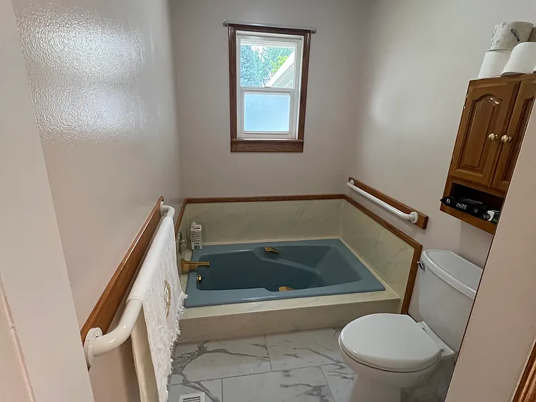 421 W 100 N — Photo 31