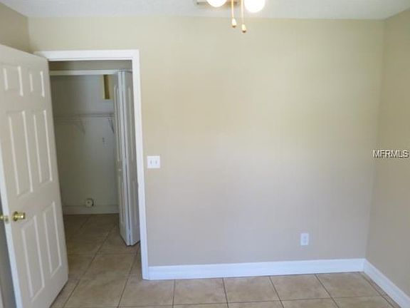 3rd image of 751 Kings Cove Ct