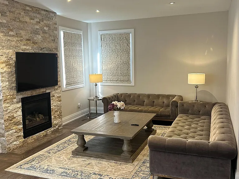 18 Theobalds Cir — Photo 11