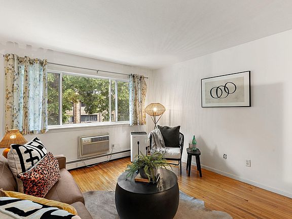 5th image of 2112 Garfield Ave APT 14