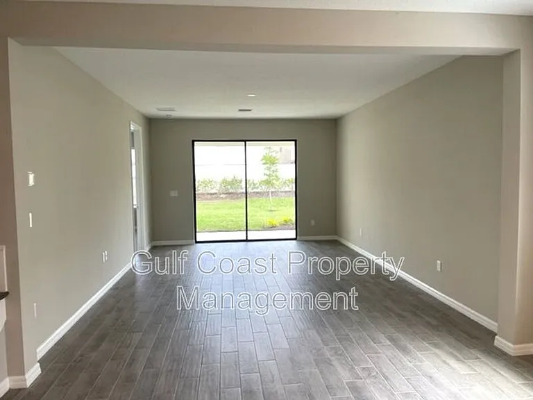 15352 Isla Palma Ln — Photo 8