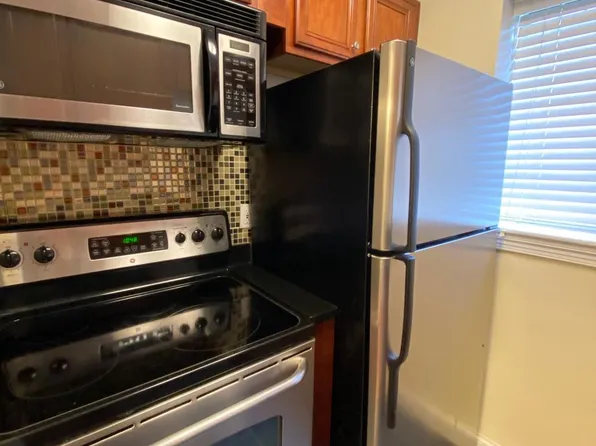 820-B S Washington St Unit B, Alexandria, VA 22314