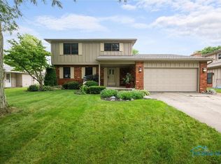 2141 Chalmette Dr, Toledo, OH 43611