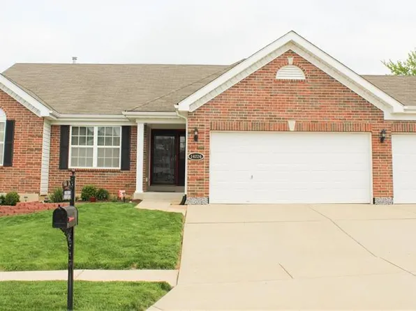 14226 Ashbury Meadows Dr, Florissant, MO 63034