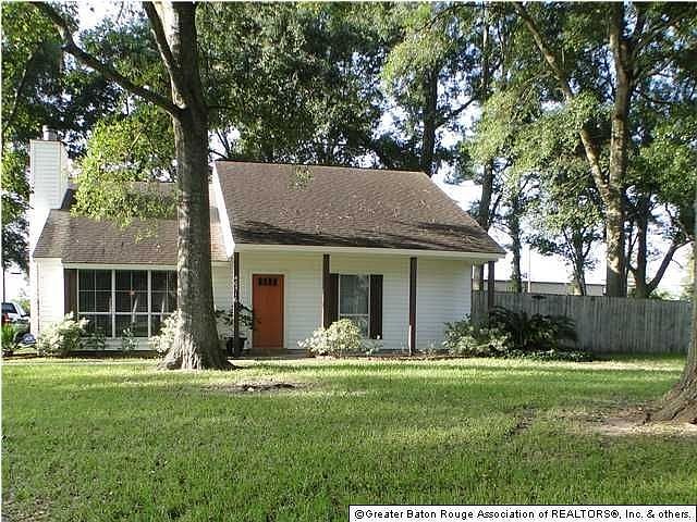 1st image of 40516 Sycamore Ave