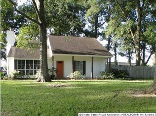40516 Sycamore Ave, Gonzales, LA 70737