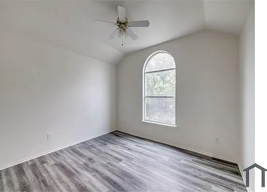 6701 Kinross Dr — Photo 7