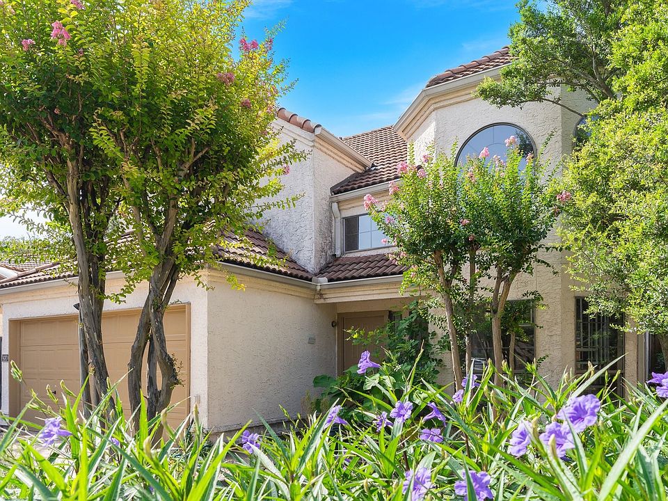 1st image of 4304 Laguna Dr