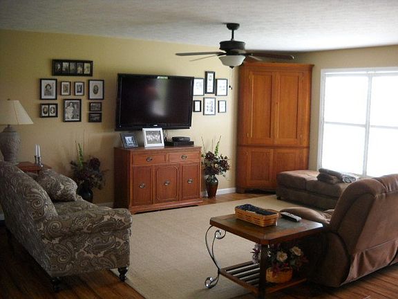 4th image of 2197 W Fairview Dr