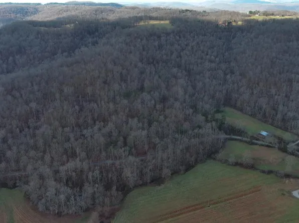 8515 Board Valley Rd, Sparta, TN 38583