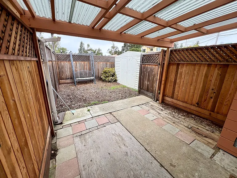 4920 Jensen Rd #B — Photo 10