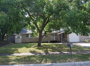 2609 Linda Dr, Ennis, TX 75119