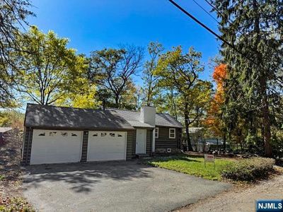 108 Poplar Grove Ter, West Milford, NJ, 07480