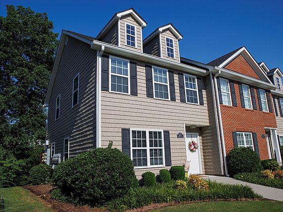 2nd image of 1502 Bentgrass Ln