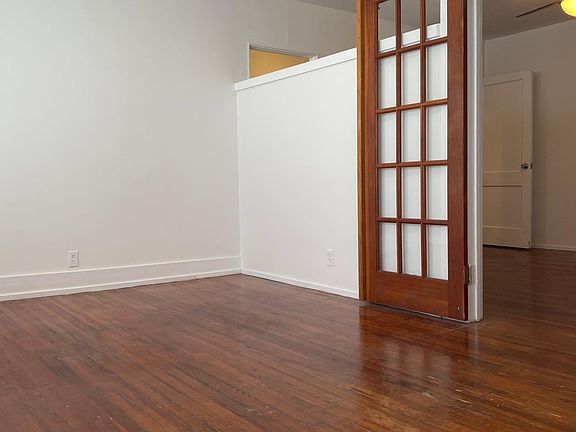 2nd image of 512 S Westland Ave #10