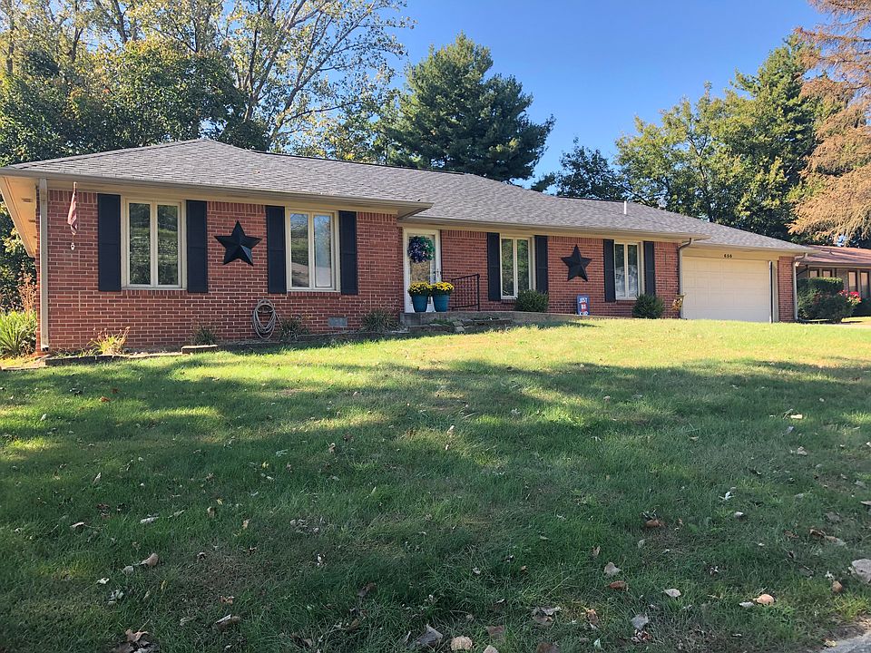 1st image of 650 Elm Dr