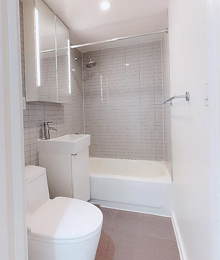 471 Central Park West — Photo 3