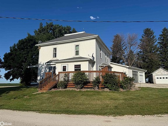 4th image of 3135 150th St