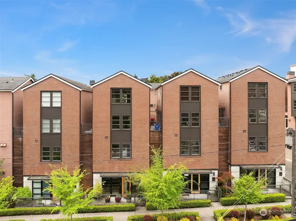 2205 32nd Avenue W, Seattle, WA 98199