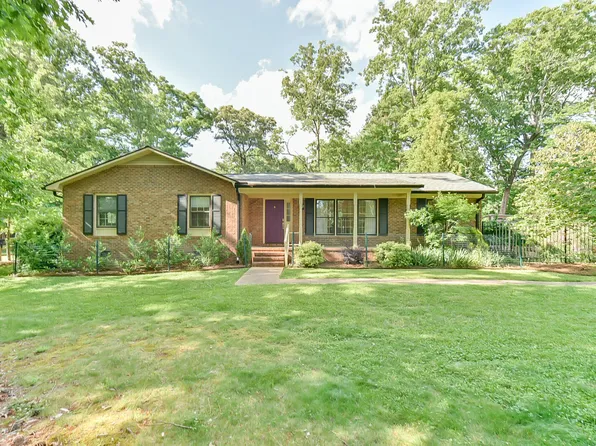 308 Rainbow Dr, Carrboro, NC 27510
