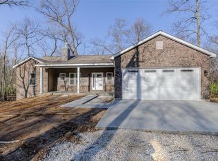 695 N Ethlyn Rd, Winfield, MO 63389