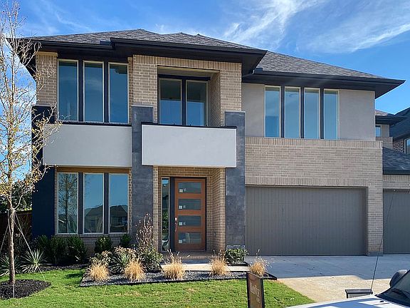 2nd image of 3517 Cheval Blanc Dr