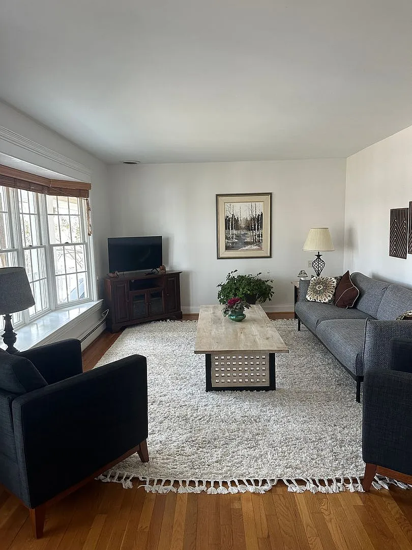 Building Photo - 1727 Broadlee Trl