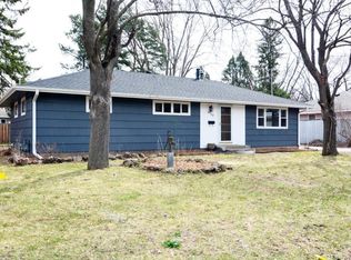 6909 Pleasant Ave, Minneapolis, MN 55423
