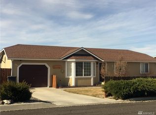 255 Ivy St SE, Ephrata, WA 98823