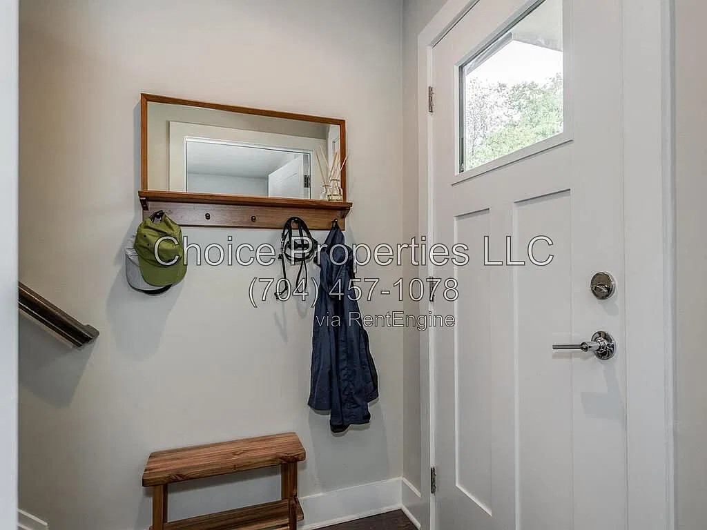 2 bed, 2.5 bath, 1341 sqft, $2,595 — Photo 3