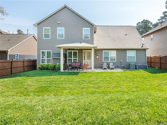 5th image of 13021 Reunion St