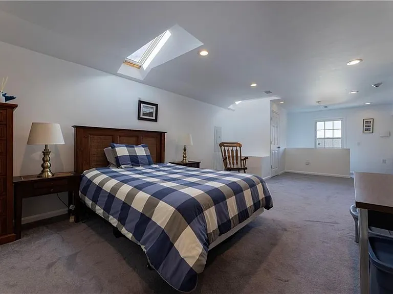 14 Clinton Ave #3 — Photo 12