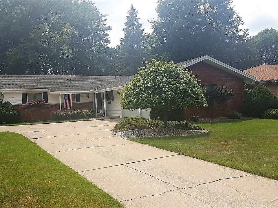 1st image of 3033 W Genesee Ave