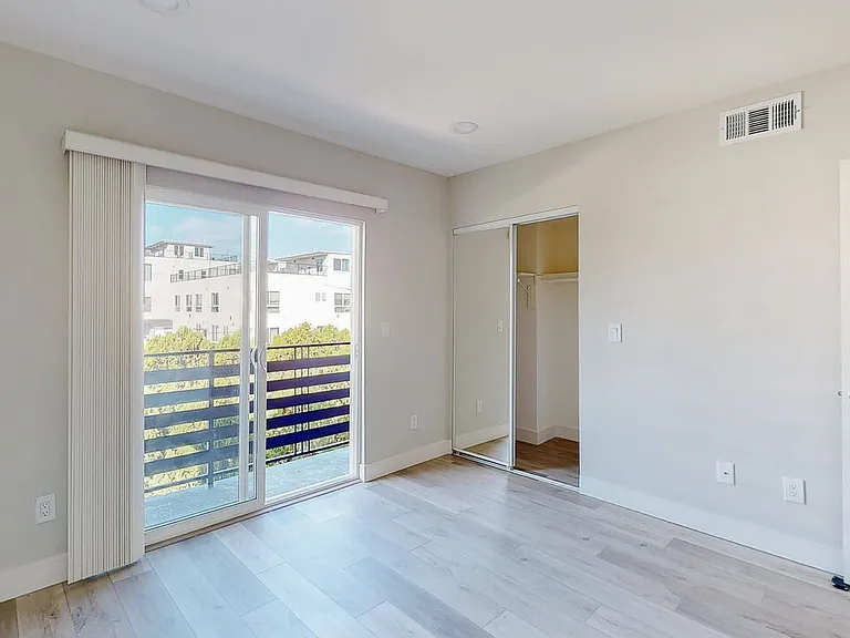 237 Rosemont Ave — Photo 15