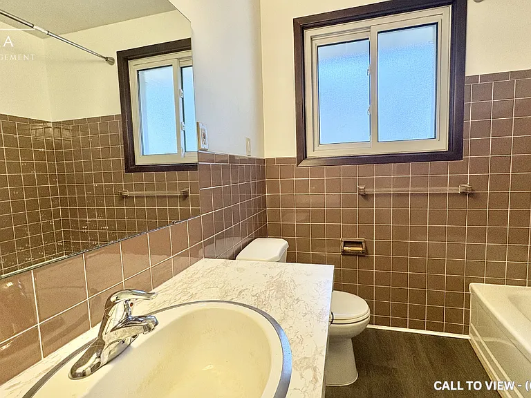 253 Fairlawn Ct #1 — Photo 12