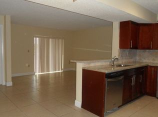 351 Palm Way APT 201, Hollywood, FL 33025