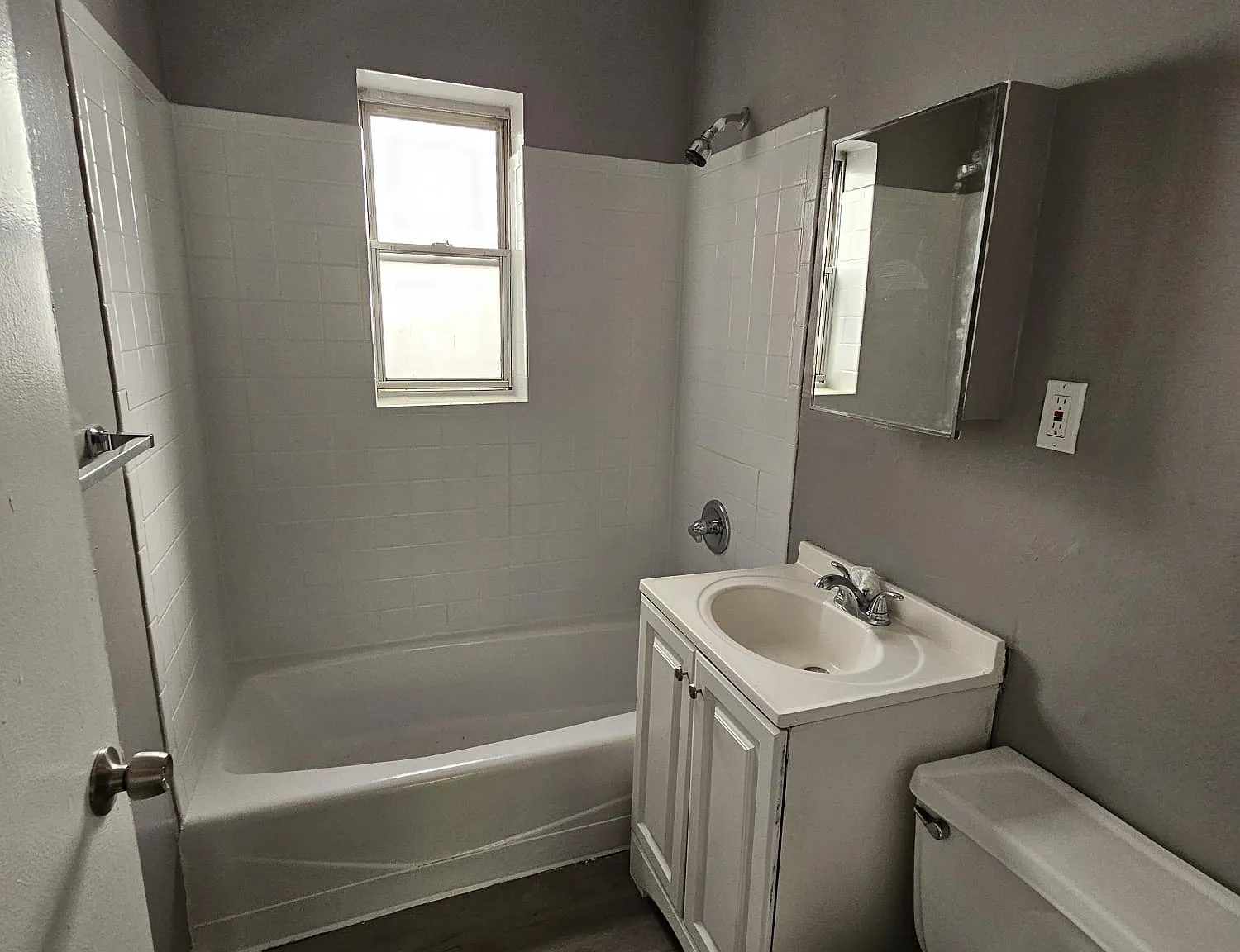 2 bed, $1,595 — Photo 4