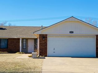 2710 Mount Vernon Rd, Enid, OK 73703