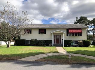 452 2nd St, Olyphant, PA 18447