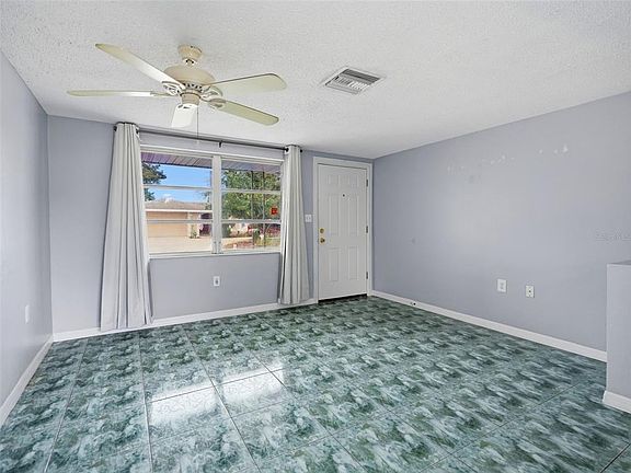 4th image of 9850 RICHWOOD LANE