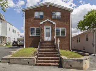 158 Weigands Ln, Secaucus, NJ