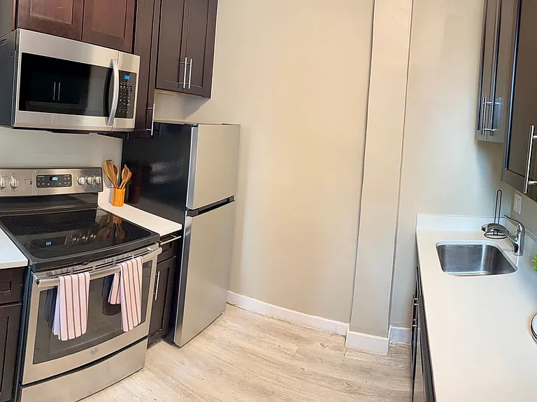 61 Rhode Island Ave NE — Photo 7