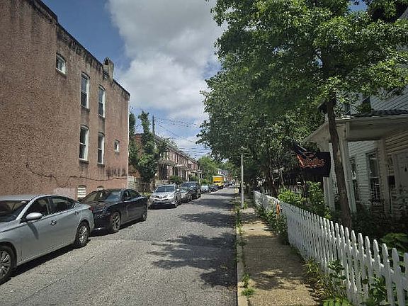 5th image of 2943 Mathews St