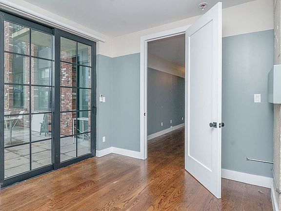 2nd image of 61 Metropolitan Ave #612